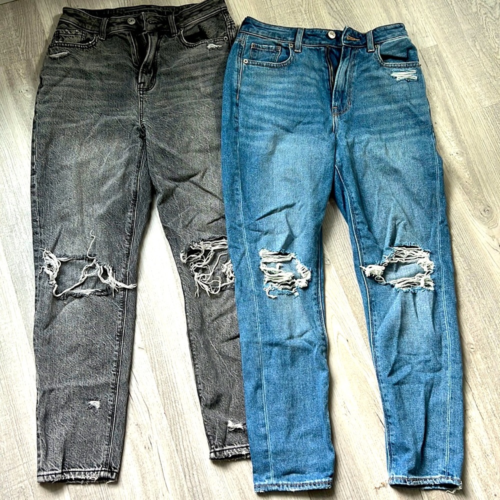Two pair American eagle jeans